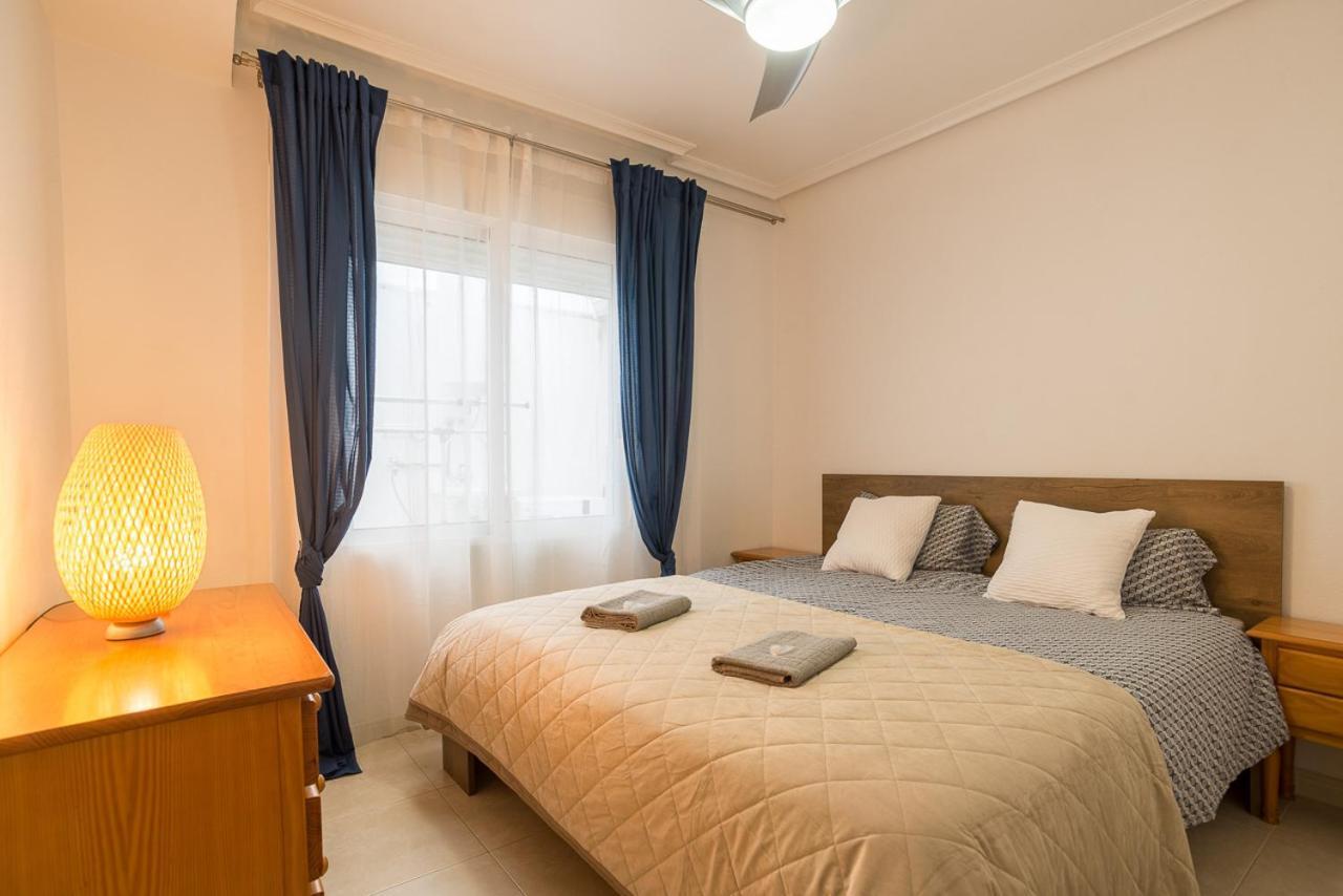 2 Bedroom 2 Bathroom Entire Apartment In Rojales With Pool Exterior foto